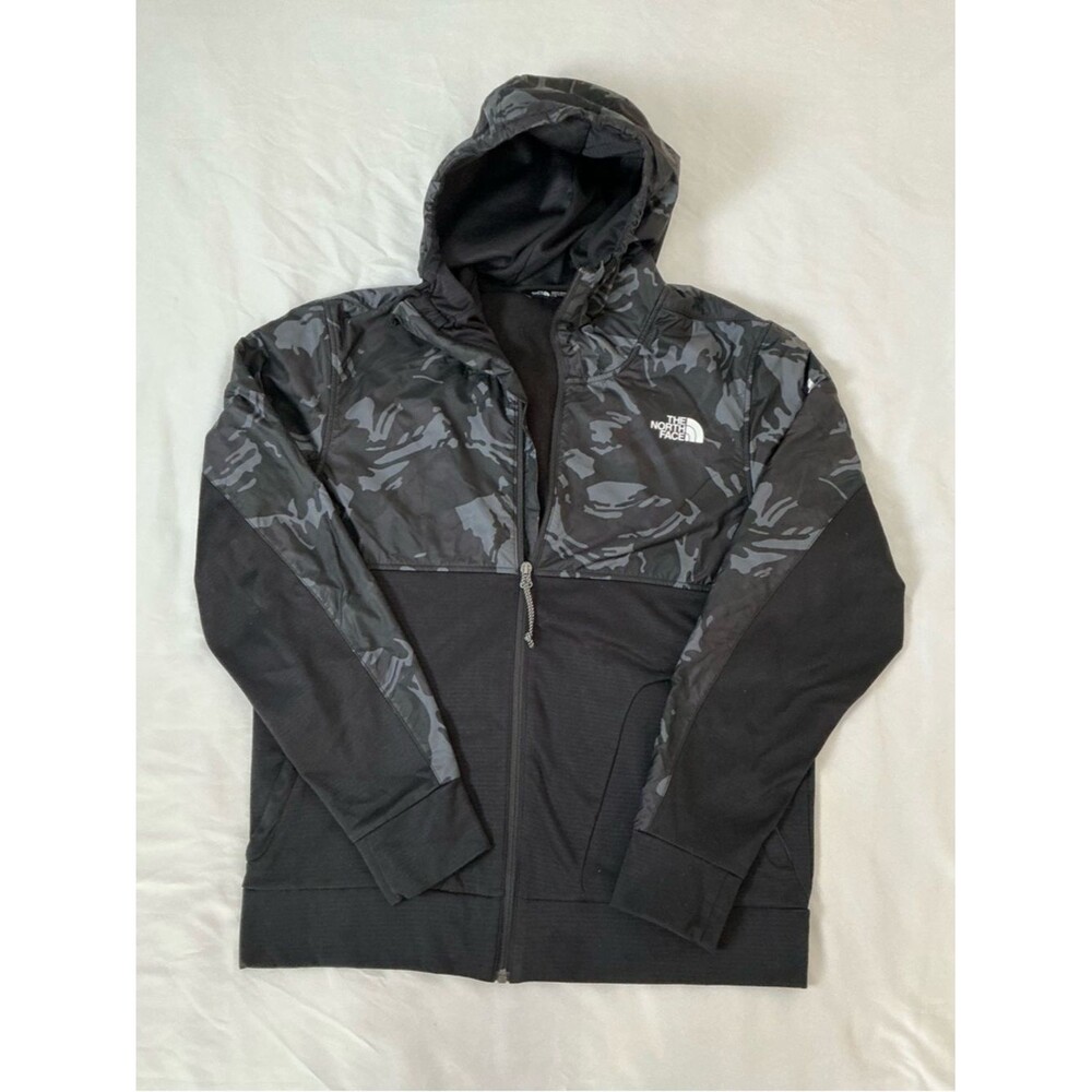 The North Face Men’s Black & Gray Camo Hooded Windbreaker